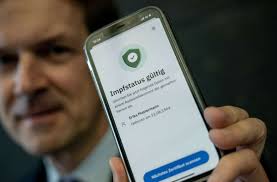 Wir erklären ihnen, wie es geht. Impfzertifikat Furs Smartphone Bekomme Ich Jetzt Den Digitalen Impfnachweis Baden Wurttemberg Stuttgarter Zeitung
