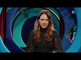 Die carolin kebekus show | 25. Carolin Kebekus Carolin Kebekus Is A German Actress Reptilian Shapeshifter Reptilian Eyes Youtube