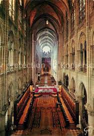 The cathedral, built and rebuilt over a period of more than eight hundred years, has features from early gothic to late flamboyant. Der Artikel Mit Der Oldthing Id 27889809 Ist Aktuell Ausverkauft
