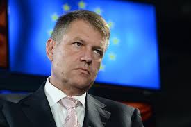 Act normativ prin care se reglementeaza situatii generale si impersonale (decrete lege) sau situatii individuale concrete (numirea sau revocarea unui ambasador). Legea Care Interzice HÄrÅ£uirea La Locul De MuncÄ PromulgatÄ De Presedinte
