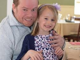 Carolyn Blizzard's Instagram, Twitter & Facebook