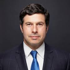 Alex Hurst's Instagram, Twitter & Facebook