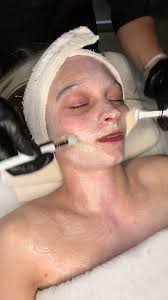 pre-hoco facial 🩵 #asmr #fyp #facial #esthetics