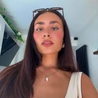 30+ "Isabelle Sutton" profiles