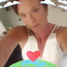 We are looking for a mobile dog groomer!!