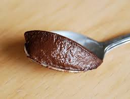 Ces Petits Pots De Creme Sont Delicieusement Onctueux En Plus D 39 Etre Rapides A Faire Sans Cuisson Et Vegan Par Dessus Le Marche Amande Creme Pot De Creme