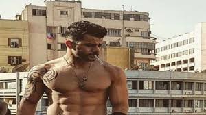 اسم فيلم رامز جلال الجديد. Ø±Ø§Ù…Ø² Ø£Ù…ÙŠØ± ÙŠÙƒØ´Ù Ø¹Ù† Ø§Ø³Ù… Ø´Ø®ØµÙŠØªÙ‡ ÙÙŠ Ø­Ù…Ù„Ø© ÙØ±Ø¹ÙˆÙ†
