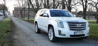 Close this window to stay here or choose another country to see. Cadillac Escalade Im Test Monster Truck Oder Edel Suv