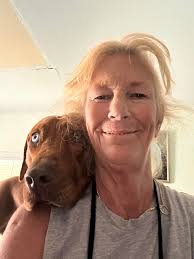 Stock Island in the keys 🤥 YANKEE CAPTS YANKEECAPTS rs Key West, FL 国 NO  FISHING