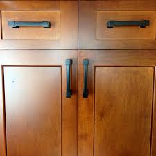 Southern Hills Black Cabinet Drawer Pulls Shkm010 Blk 5 4 Inch Screw Spacing Pack Of Unfinished Kitchen Cabinets New Kitchen Cabinets Black Kitchen Cabinets