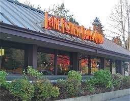 Lake forest flowers is the leader in floral education in the chicago area. Front View Of Lake Forest Bar Grill Picture Of Lake Forest Bar And Grill Lake Forest Park Tripadvisor