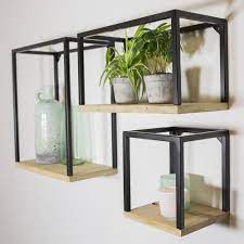 industrieel wandmeubel kubus maikku hout en staal maatwerk wanden interieur woonkamer muur