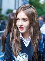 Jeon Somi Korean Canadian Singer Gaya Rambut Gaya Rambut Korea Ide Gaya Rambut