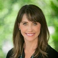 Allyson Crawford's Instagram, Twitter & Facebook