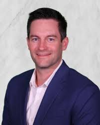 Jeff Pitt's Instagram, Twitter & Facebook