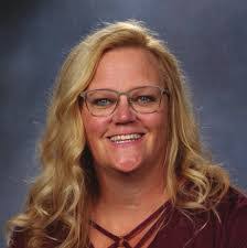 Karen Rezac's Instagram, Twitter & Facebook