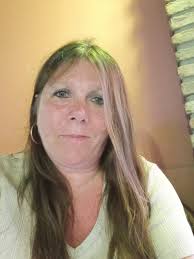 Hello honey should I cut off my hair 💕