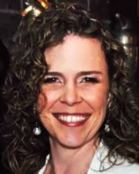 Jennifer Oatman's Instagram, Twitter & Facebook