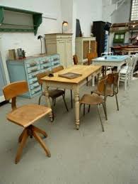 Exquisit Werkstoff Vintagemobel In Koln Ehrenfeld Www Rheintopf Com Koln Ehrenfeld Wohnaccessoires Wohnen