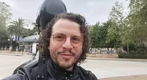 El violinista Pablo Martos Lozano invita al concierto de este domingo por  💙Ucrania💛. Vienes?? Entradas aquí 🎟:  https://bit.ly/36AvyJnGranadaporUcrania