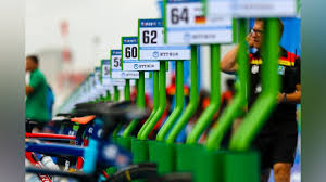 Weeks 4, 8, and 12 are recovery weeks and the final one is a taper week. Tokyo 2020 Olympic Triathlon Start Lists Confirmed World Triathlon