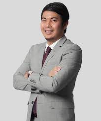 Sejak hal ini menjadi viral, sekitar 8hb may yg lepas, kak ogy, melalui sebuah syarikat peguam, tetuan akram hizri azad & azmir.telah menghantar surat tawaran penyelesaian utk bayaran kami yg masih tertunggak itu. Muhammad Akram Bin Dato Dr Abdul Aziz Akram Hizri Azad Azmir