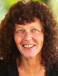 Carrie Tremblay's Instagram, Twitter & Facebook