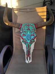 Southwestern style decorating ideas hayneedle. Cow Skull Decorating Ideas Deer Skull Decor Cow Skull Art Cow Skull