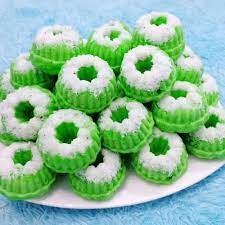 Kali ini saya akan memberitahu dan menjelaskan tentang cara membuat cemilan dari tepung terigu. Coba Yuk 7 Resep Olahan Tepung Beras Dan 5 Rekomendasi Tepung Beras Untuk Aneka Makanan Dan Kue