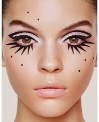 300 Makeup : Editorials ideas