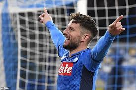 Full name and the celebrated name is dries mertens but commonly known as mertens and his nickname is ciro. Chelsea Konnte Ein Anderes Gebot Fur Dries Mertens Nach Der Belgischen Vorwarts Backtracks Auf Napoli Angebot Aktuelle Boulevard Nachrichten Und Fotogalerien Zu Stars Sternchen