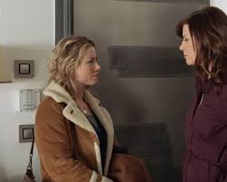 Flore est renvoyée, tandis que marianne retourne travailler. Margot Enceinte De 8 Mois Deni De Grossesse Anna Et Flore Unies Contre Victor Demain Nous Appartient 15 02 2019 Demain Nous Appartient Nouveautes Tele Com