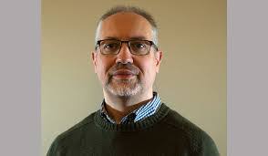 Gordon Sinclair's Instagram, Twitter & Facebook