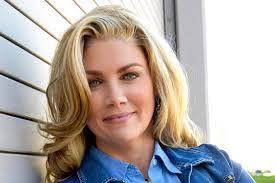 Patricia Farley's Instagram, Twitter & Facebook