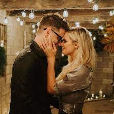 Bobby bones hints katy perry & orlando bloom secretly got married: Bobby Bones Marries Caitlin Parker See The Wedding Photos People Com