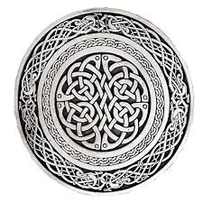 Yes, there really is that many variations of the celtic knot. Wallace Circular Celtic Knot Buckle Belt Yecomstyle Ofsweden