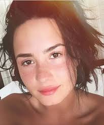 Celebs Who Are Proud To Go Makeup Free Demi Lovato Albums Demi Lovato Lovato