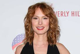 Nashville's Friday Night Lights Reunion: Alicia Witt Joins Season 4 in  Major Role