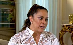 Silvia Abravanel culpa Helen Ganzarolli por fim de noivado com cantor: 'Me  perdeu' · Notícias da TV