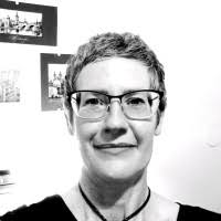 Amy Lockyer's Instagram, Twitter & Facebook