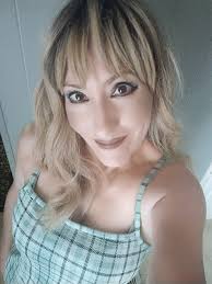 Sending positive energy to friends