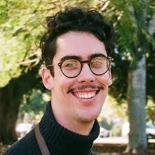 Thomas Oram's Instagram, Twitter & Facebook