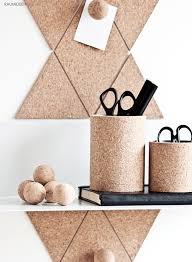 Pinnwand Pinnnadeln Und Becher Aus Kork Detaillierte Anleitung Selbstgemachte Inneneinrichtung Raumideen Diy Konservendosen