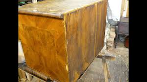 > > einen tod musst du sterben. Barockkommode Restaurieren Teil 2 Ruckwand Und Boden Vom Restaurator Im Tischlerhandwerk Youtube