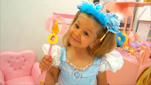 Diana and roma pretend play selling ice cream and other fun kids toys. Youtube S Kids Diana Show To Launch Shows Products Via Pocket Watch Variety