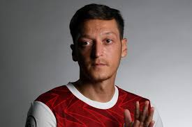 Arsenal leave Mesut Ozil out of Europa League squad