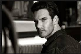 All about celebrity Eric Aragon! Watch list of Movies online: Drop Dead  Diva