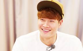Once again, have to give thanks to kim jong kook and yoon eun hye supporters for compiling and creating all these information and pictures as the song ironically appears as eun hye's background music on her cyworld blog during that period. Kim Jong Kook Singer Age Profile Songs Tv Show Height And Facts Wikifamouspeople