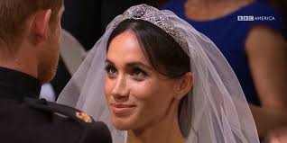 Maybe you would like to learn more about one of these? Meghan Markle Stray Wedding Hair Internet Reacts To Meghan Markle Messy Wedding Hairstyle
