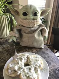 Biscuits And Gravy Meme Baby Yoda Having Biscuits And Gravy For Breakfast In 2020 Star Trek Funny Star Wars Humor Yoda